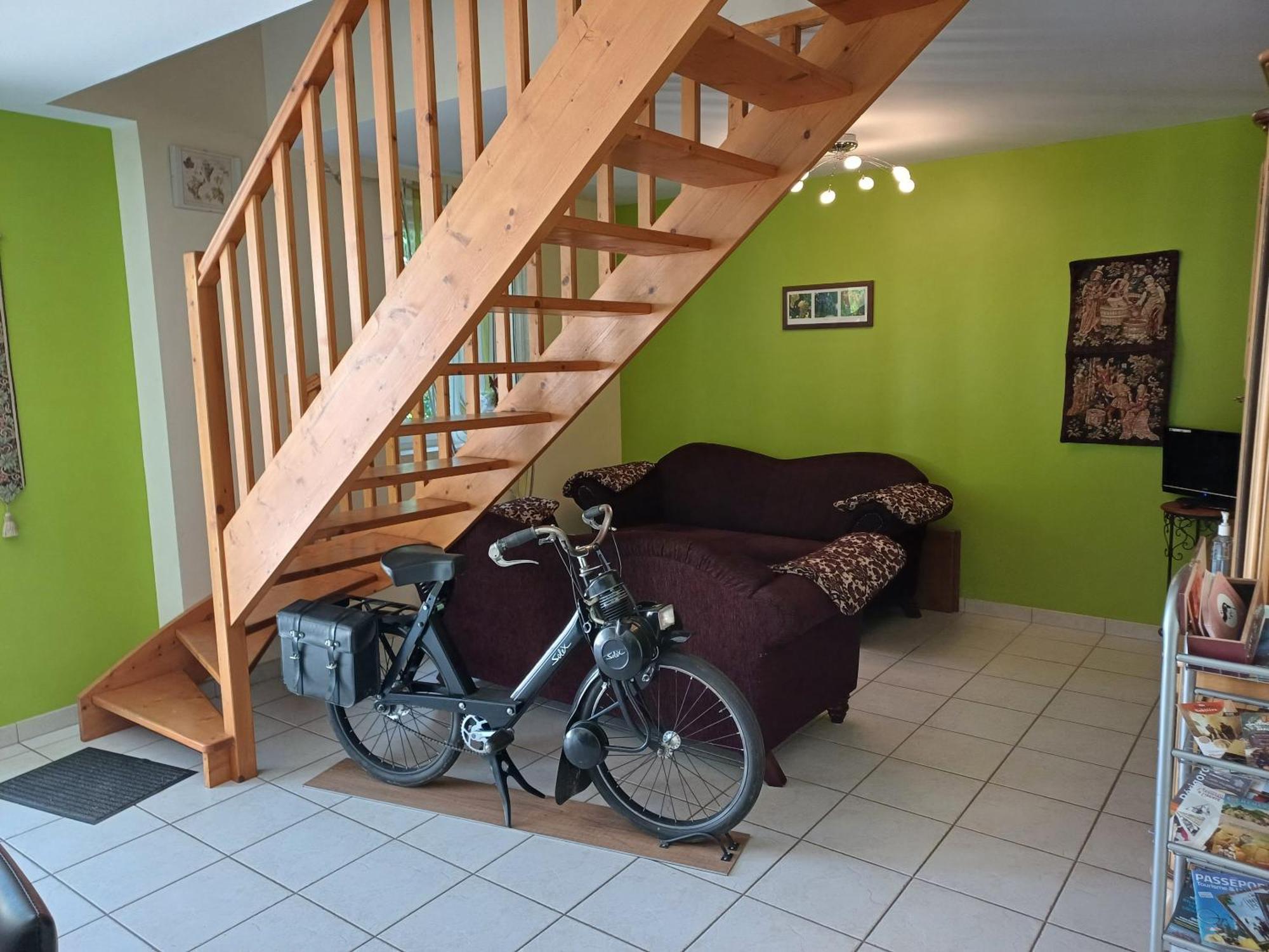 เลส แบคชูเซียนส์ Hotel Saint-Georges-sur-Layon ภายนอก รูปภาพ